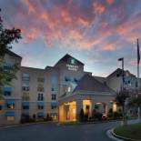 Фотография гостиницы Embassy Suites Atlanta - Airport