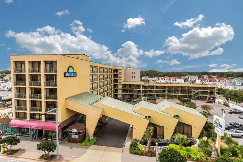 Фотография гостиницы Days Inn by Wyndham Virginia Beach At The Beach