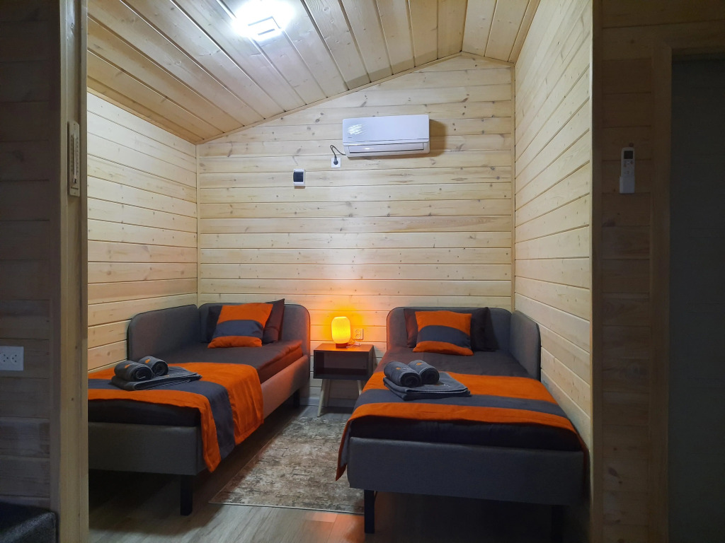 Фотография Коттеджа Частный дом 2 с отдельными кроватями