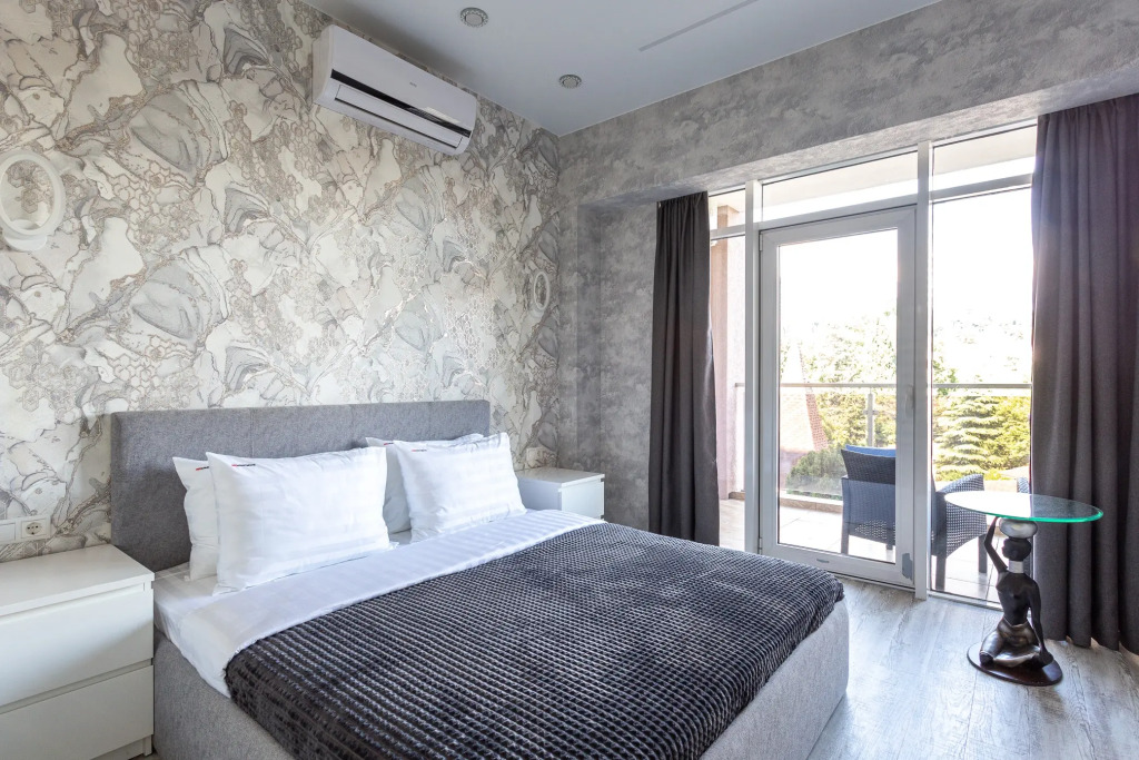 Фотография квартиры Апартаменты Red Apartments Светлана Парк Мишель