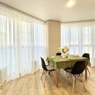 Фотография квартиры Апартаменты Трёхкомнатные с панорамными окнами в самом сердце города