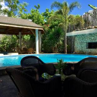 Фотографии мини отеля 
            Lapu-Lapu Cottages & Restaurant