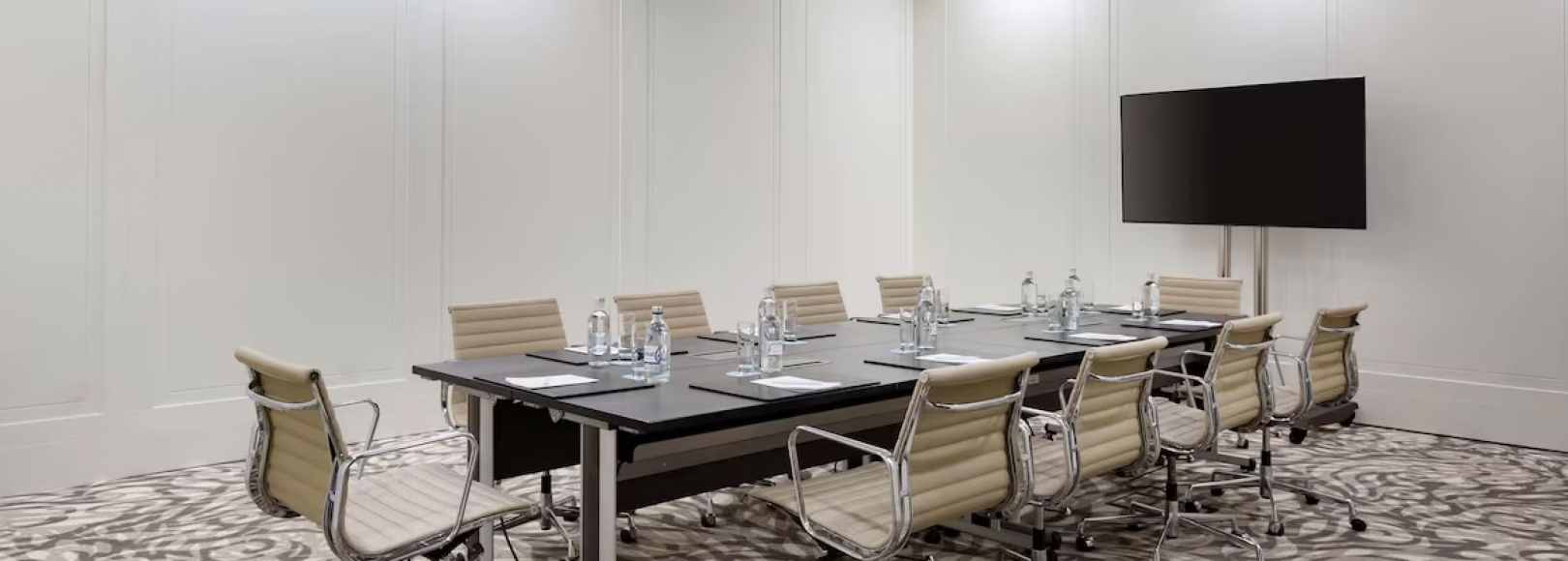 Фотография конференц-зала Simbirtsit Hall