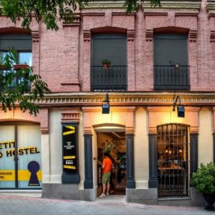 Фотография хостела Petit Hostel