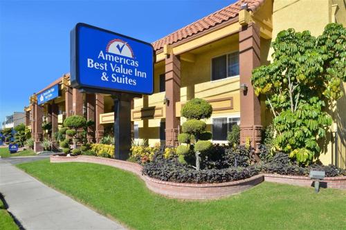 Фотография гостиницы Americas Best Value Inn & Suites - Fontana
