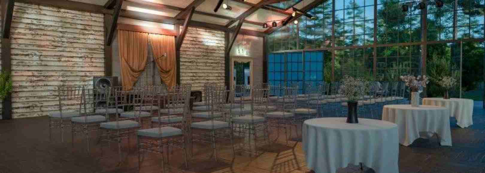 Фотография лофта Loft Hall The Birch Mahogany Terrace