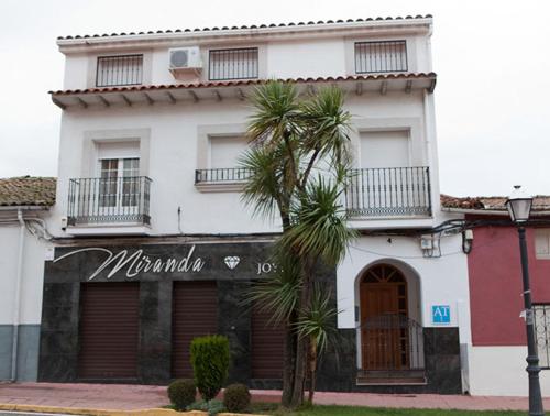 Фотография гостевого дома Apartamentos La Relojera 2