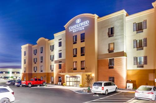 Фотография гостиницы Candlewood Suites Eau Claire I-94, an IHG Hotel