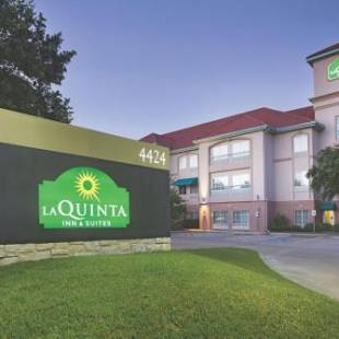 Фотографии гостиницы 
            La Quinta by Wyndham Houston West at Clay Road