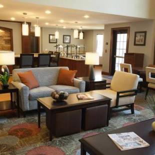 Фотографии гостиницы 
            Staybridge Suites - Johnson City, an IHG Hotel