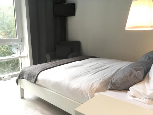 Фотография гостевого дома Midi Inn Parkhotel Mitte