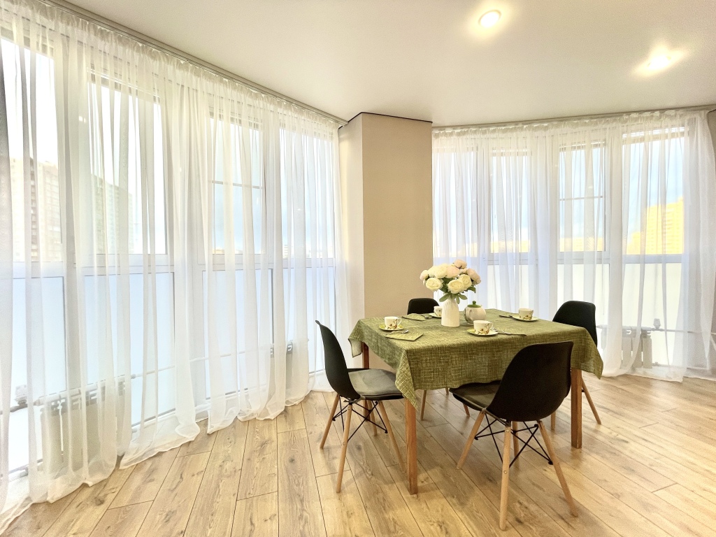 Фотография квартиры Апартаменты Трёхкомнатные с панорамными окнами в самом сердце города