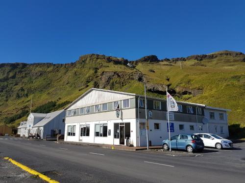 Фотография гостиницы Puffin Hotel Vík