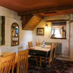 Фотографии мини отеля 
            The Dolphin