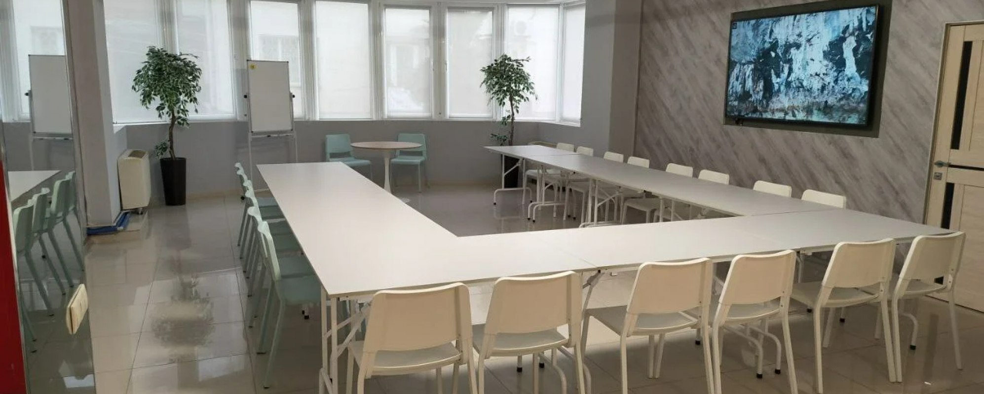 Фотографии конференц-зала Артмосфера