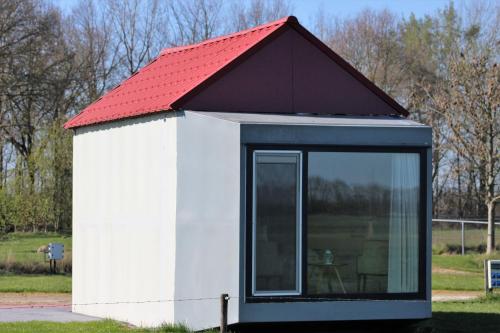 Фотография кемпинга Tiny Cottage op Camping "De stal"