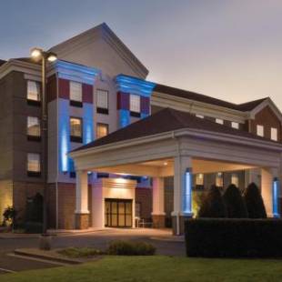 Фотографии гостиницы 
            Holiday Inn Express Hotel & Suites Lawton-Fort Sill, an IHG Hotel