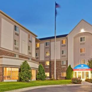 Фотографии гостиницы
Candlewood Suites Indianapolis Northeast, an IHG Hotel