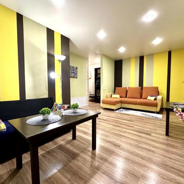 Фотографии квартиры 
            Квартира трехкомнатная рядом с ТЦ Тополь Cети апартаментов На время