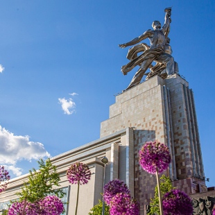 Фотография конференц-зала ВДНХ Павильон Рабочий и колхозница Конференц-зал