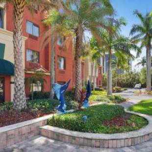 Фотографии гостиницы 
            Best Western Plus Palm Beach Gardens Hotel & Suites and Conference Ct