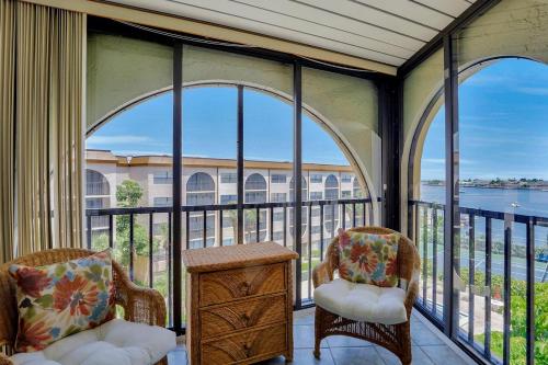 Фотография гостевого дома Anglers Cove E-506