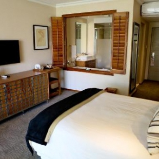 Фотография гостиницы Windhoek Country Club Resort