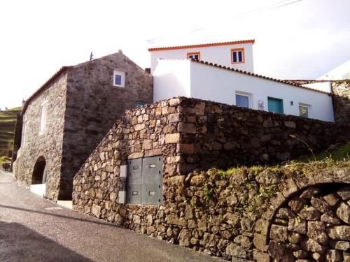 Фотография базы отдыха Aldeia do Priolo