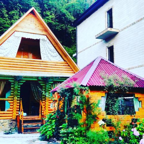 Фотографии гостиницы
Лесной воздух