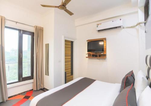 Фотографии гостиницы 
            Sangvi Palace Hotel