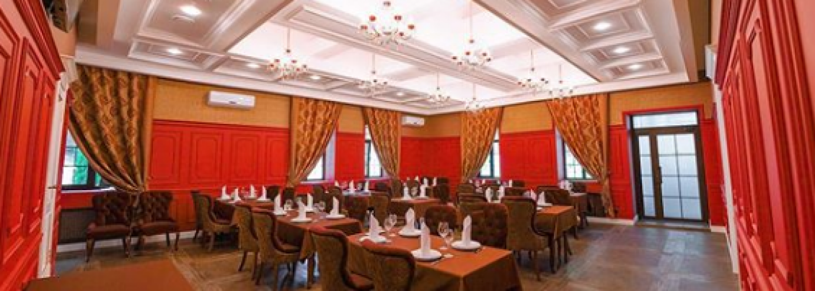 Фотография банкетного зала Бархатный зал