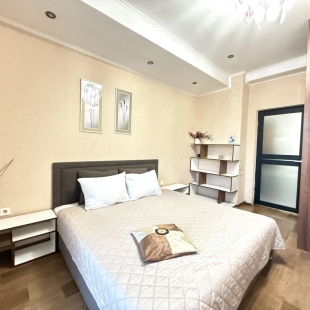 Фотография квартиры Апартаменты Роза в историческом центре города, напротив Цветного бульвара