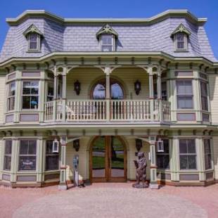 Фотографии гостиницы
Adventure Suites