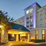 Фотография гостиницы Holiday Inn Express Hotel & Suites Atlanta Buckhead, an IHG Hotel