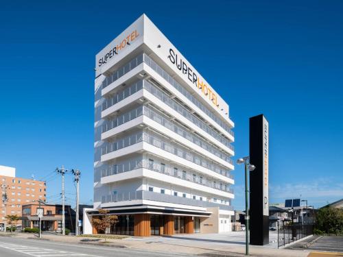 Фотография гостиницы Super Hotel Yamagata Sakurambo-Higashine Station Front