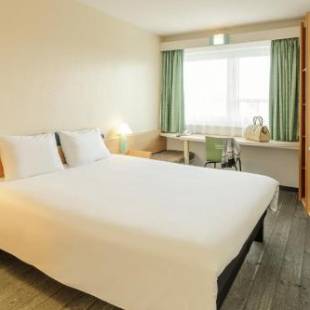 Фотографии гостиницы 
            ibis Rouen Centre Rive Gauche St Sever