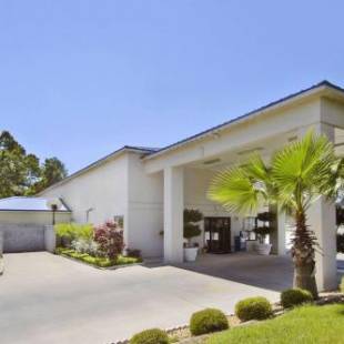 Фотографии мотеля
Days Inn by Wyndham Chipley