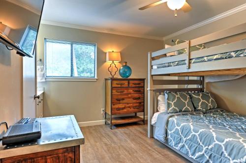 Фотография гостевого дома Updated Hilton Head Island Condo - Walk to Beach!