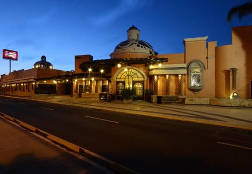 Фотография гостиницы Mision Arcangel Puebla