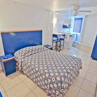 Фотографии гостиницы
Hotel H Montreal