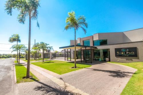 Фотография гостиницы Gales Park Hotel