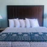 Фотография мотеля Dolphin Cove Motel