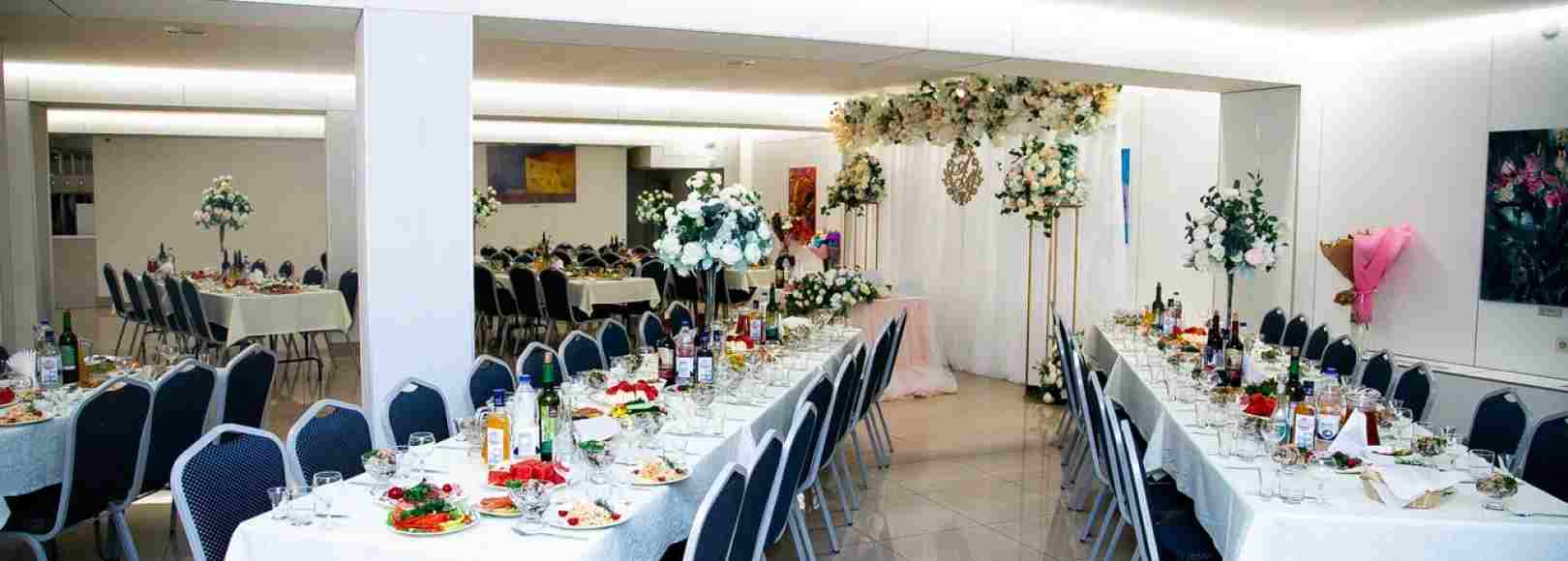 Фотография банкетного зала Зал ресторана Вереск