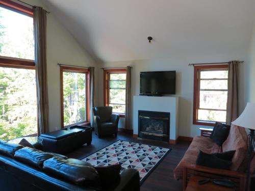 Фотография гостевого дома Cobble Wood and Bird Sanctuary Guest Houses