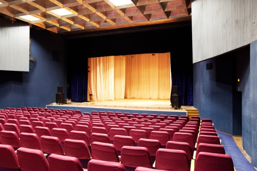 Фотографии домов культуры 
            ДК Машиностроитель