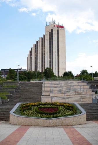 Фотография гостиницы Hotel Cartoon Razgrad