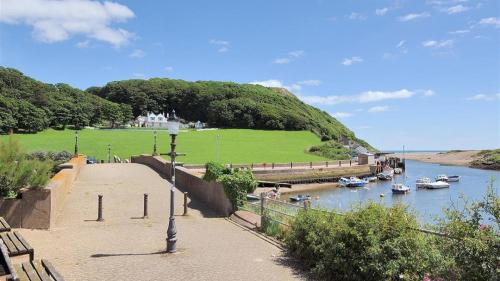 Фотография гостевого дома West Ridge Bungalow