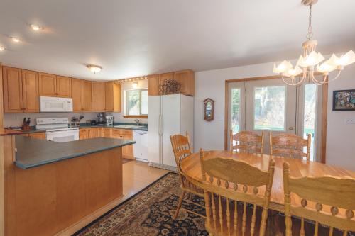 Фотография гостевого дома Dolphin House