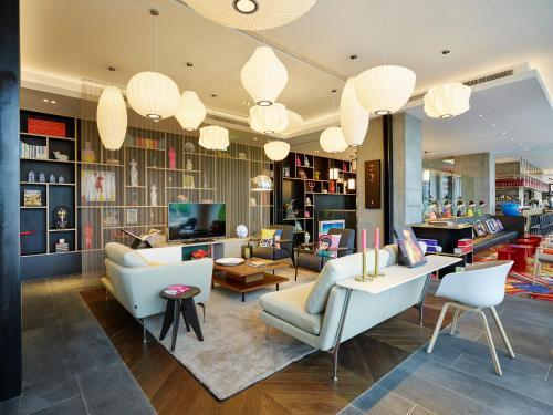 Фотография гостиницы citizenM Seattle South Lake Union