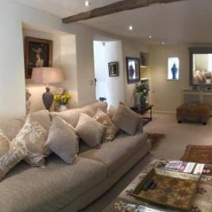 Фотографии гостевого дома
Little Campden House